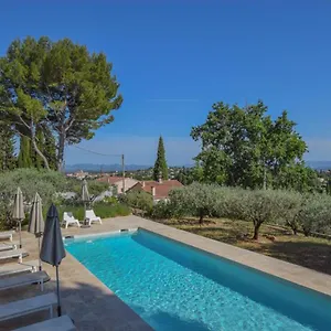 https://le-clos-en-provence.fr-provencehotel.com